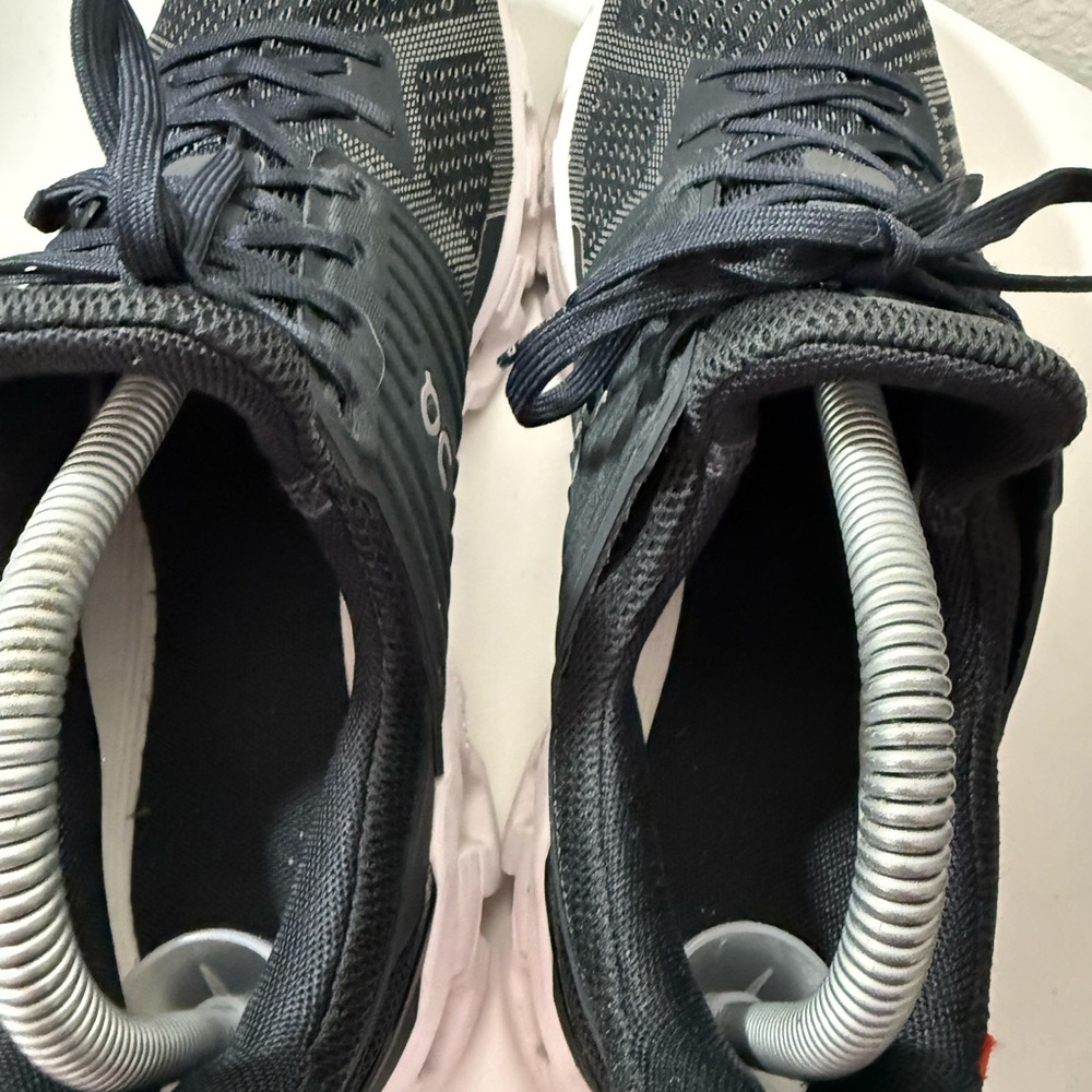 On Running Black and White Athletic Shoes - Picture 6 of 8